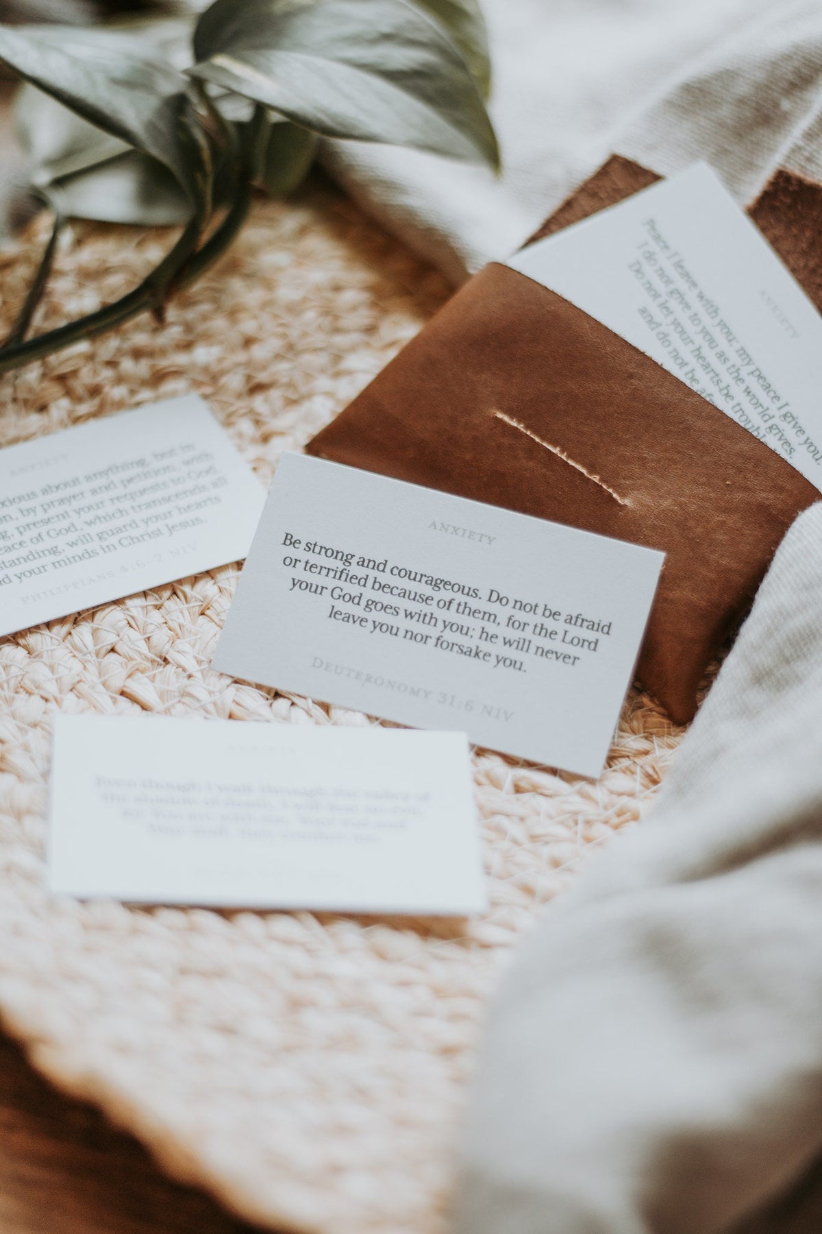 Custom/Bespoke Scripture Memorization Pack | Leather Wallet & 21 Themed Bible Verse Cards | Christian Memory Cards | Men Women | Wallet Gift