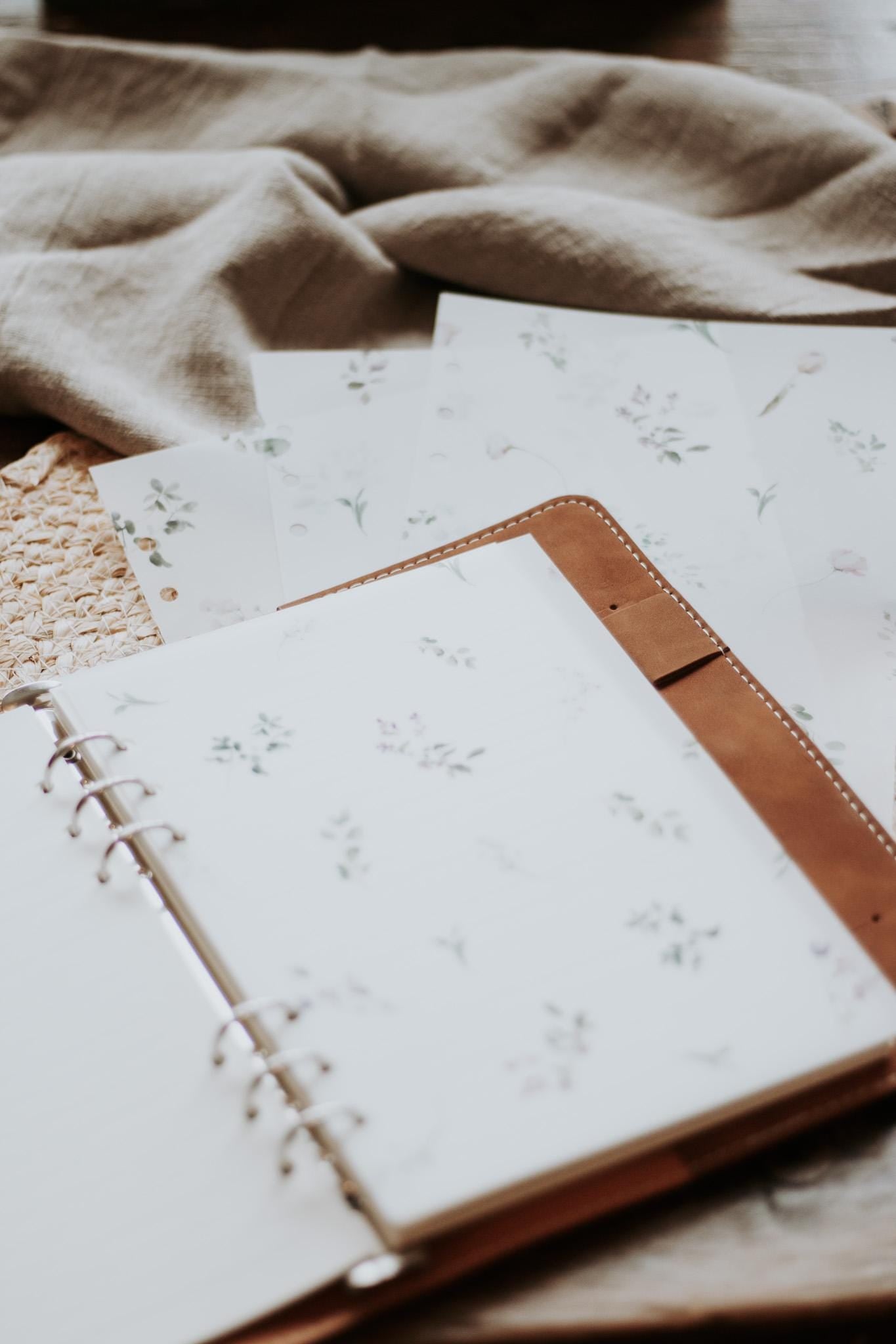 A5 Ring Planner Dashboards, Dividers | Hobonichi | Timeless Floral Pattern | A5 Planner Dividers | Set of 4 Vellum Separators for Filofax | Botanical Elegant