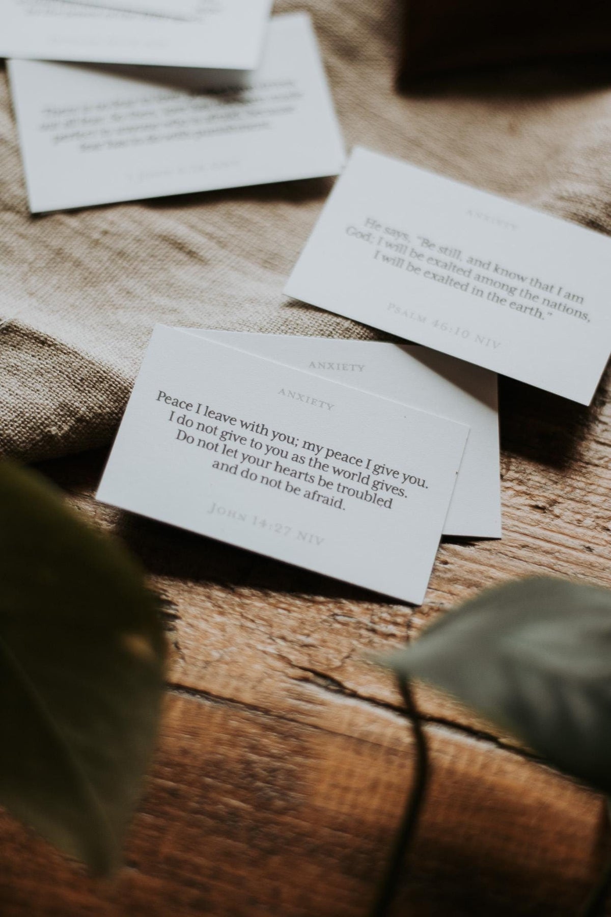 Custom/Bespoke Scripture Memorization Pack | Leather Wallet & 21 Themed Bible Verse Cards | Christian Memory Cards | Men Women | Wallet Gift